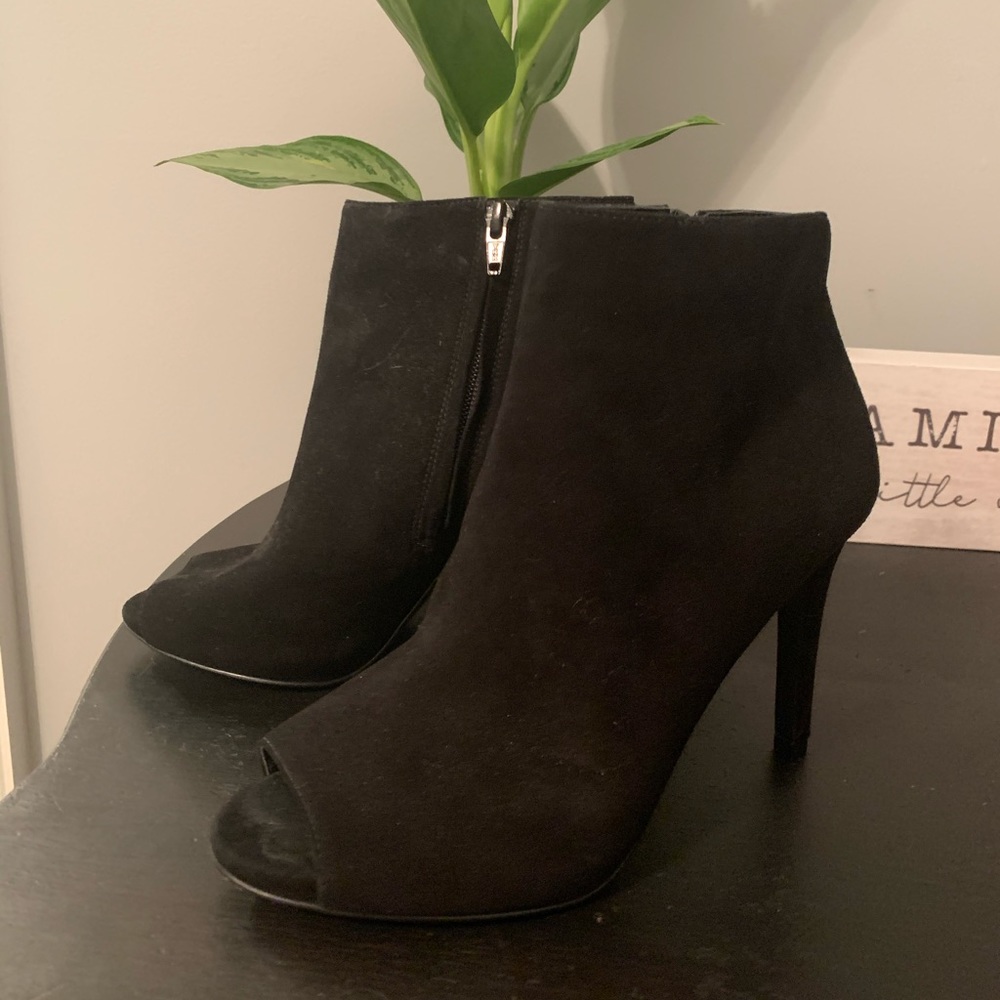Michael Kors suede leather ankle boots - Picture 3 of 4